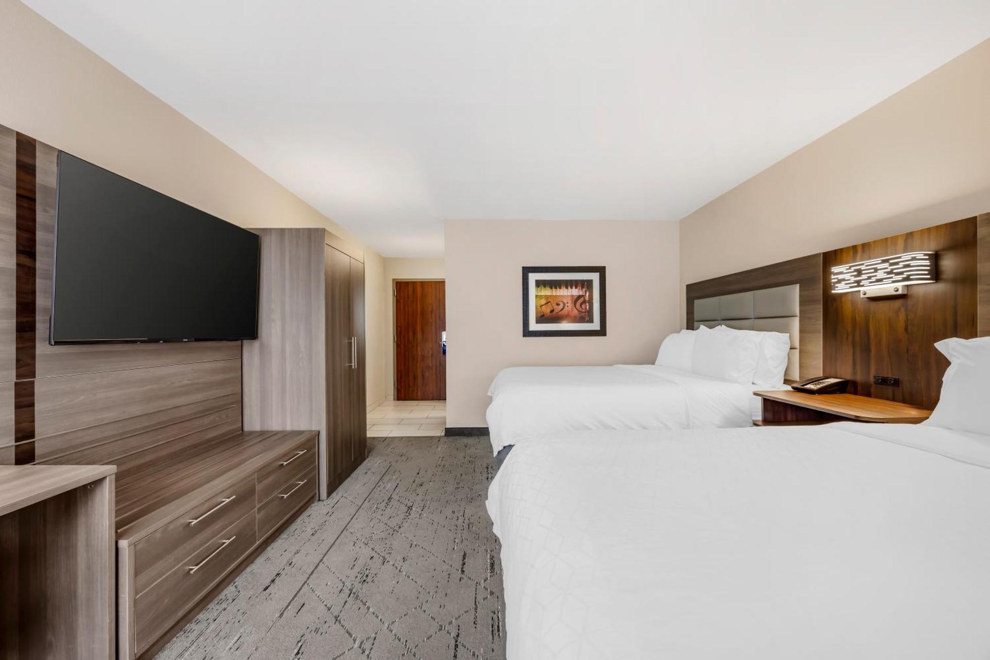 Holiday Inn Express & Suites Nashville Southeast - Antioch By Ihg Exterior photo